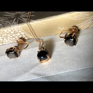 Vintage Pendant Necklace with Screwback Earrings